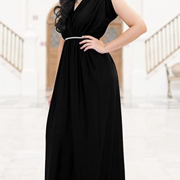 Long black dress - Picture 3 of 4